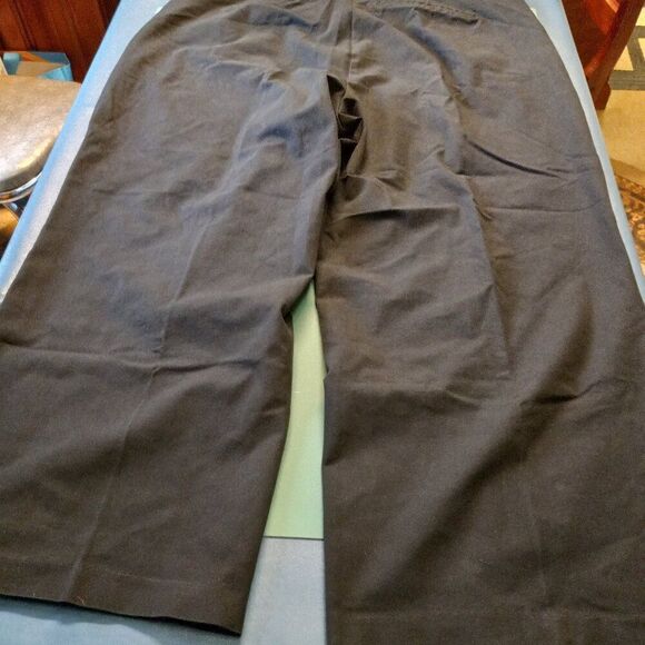 Old Navy High-Rise Pixie Wide Leg Women's 3X Comfort Waistband - Picture 7 of 10